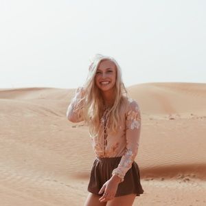 Windsor Tan Sparkly Top